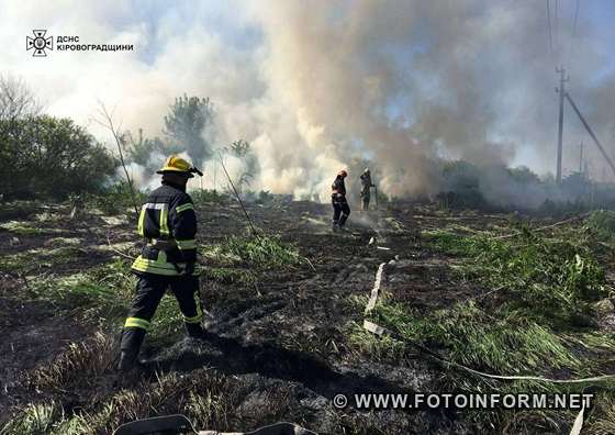На Кіровоградщині надзвичайники ліквідували чотири пожежі (ФОТО)